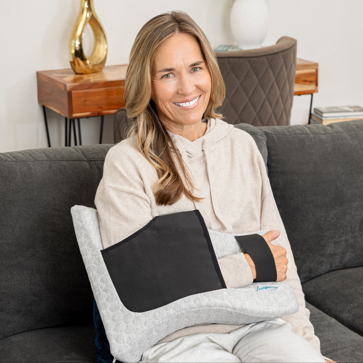 Lose All Your Worries with the Shoulder Sleeper Pillow